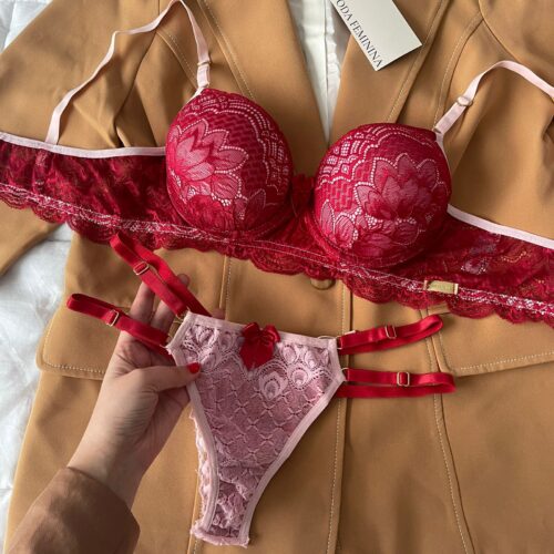 Conjunto de lingerie sexy red sem bojo com cinta liga calcinha